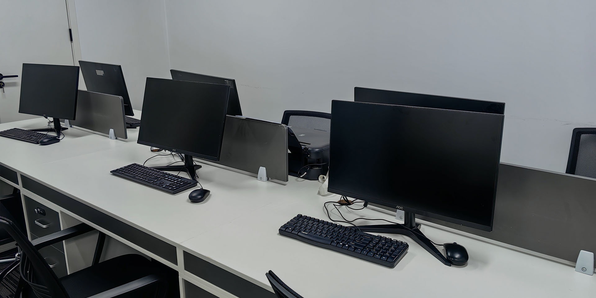 合作共赢，分享未来